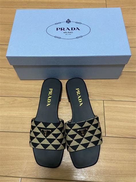 【PRADA】ラバーソールの新作が、、、 